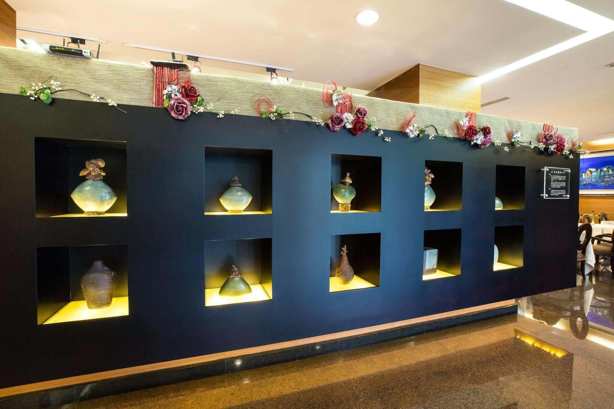 King'S Town Hotel Kaohsiung Exterior photo